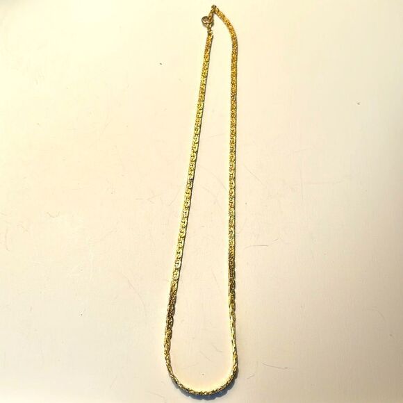 Vintage Textured gold tone chain necklace 18” long - Picture 1 of 4
